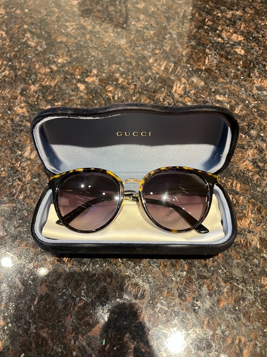 Gucci Women’s Tortoise Shell Round Sunglasses